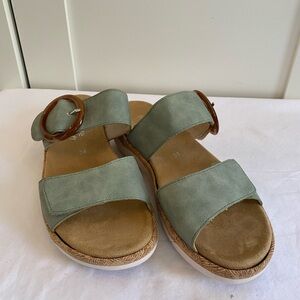 Remonte Women's Green Suede Quiet Luxury Resortwear Slip On Sandals 38/7 Boho